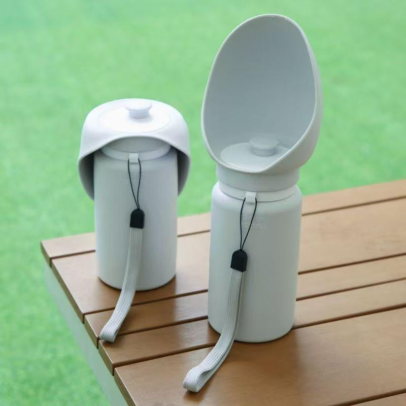 Portable Dog Water Bottle, Travel Dog Water Dispenser, Pet Outdoor Drinking Cup, Puppy Water Feeder for On-The-Go Hydration.-550Ml